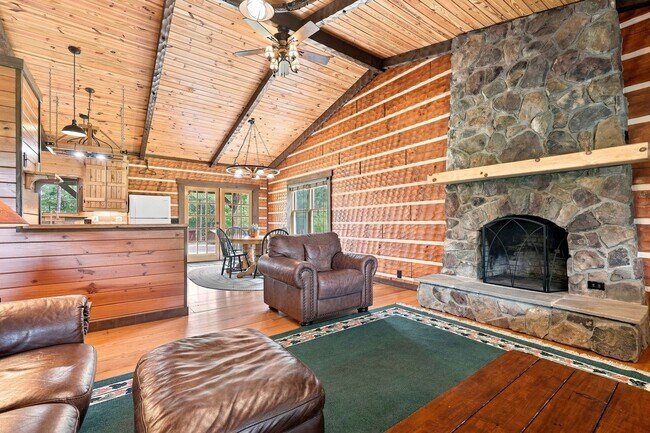 Building Photo - 5103 Hillmon Grove Rd