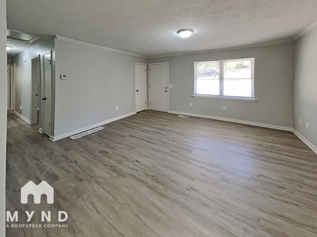 Building Photo - 3457 White Oak Ct