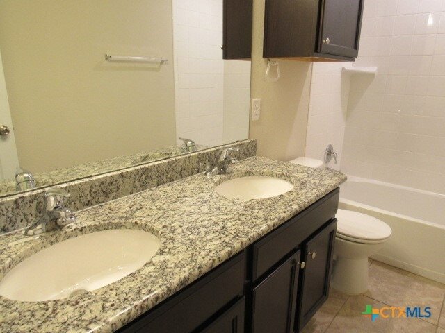 Building Photo - 9407 Zayden Dr