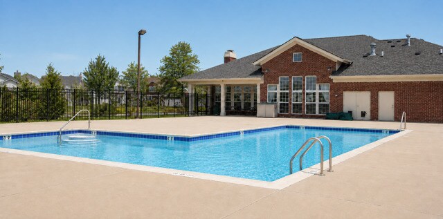 Building Photo - 647 W Jonathan Dr