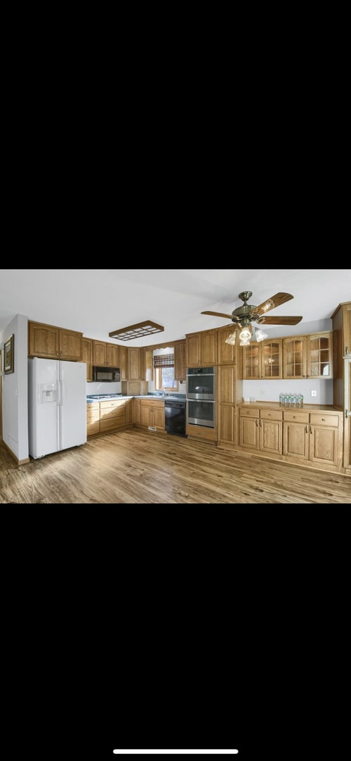 Primary Photo - Bright, Spacious, home for rent in Plymout...