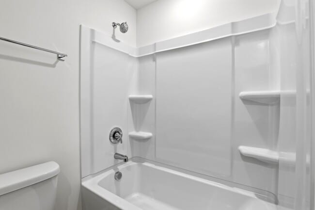 Building Photo - 10608 Brookside Reserve Rd