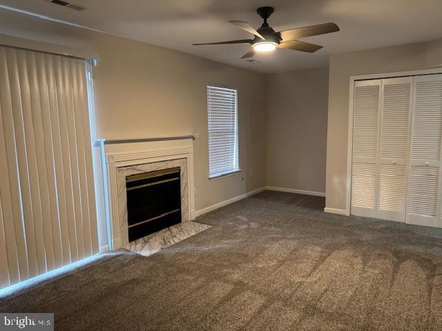Building Photo - 207 Park Cove Dr