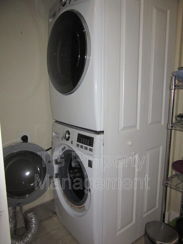 Building Photo - 9745 Touchton Rd