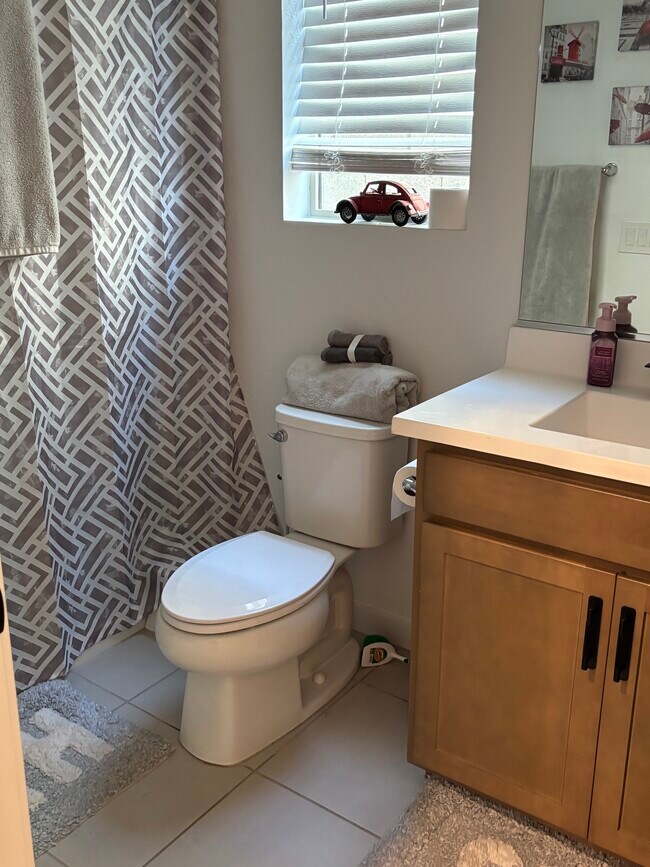 Building Photo - 23406 W Winslow Ave