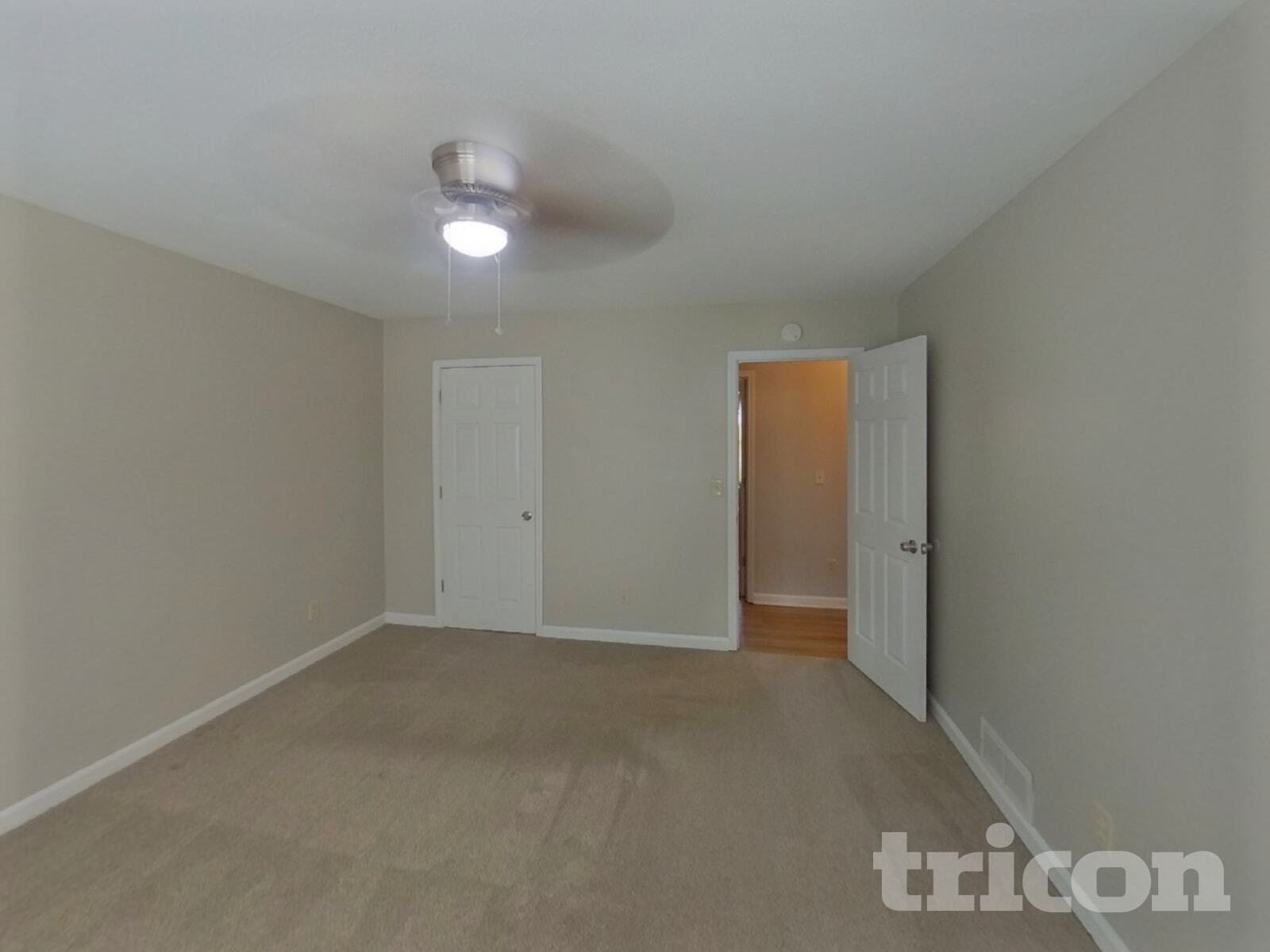 Building Photo - 120 Elberta Dr