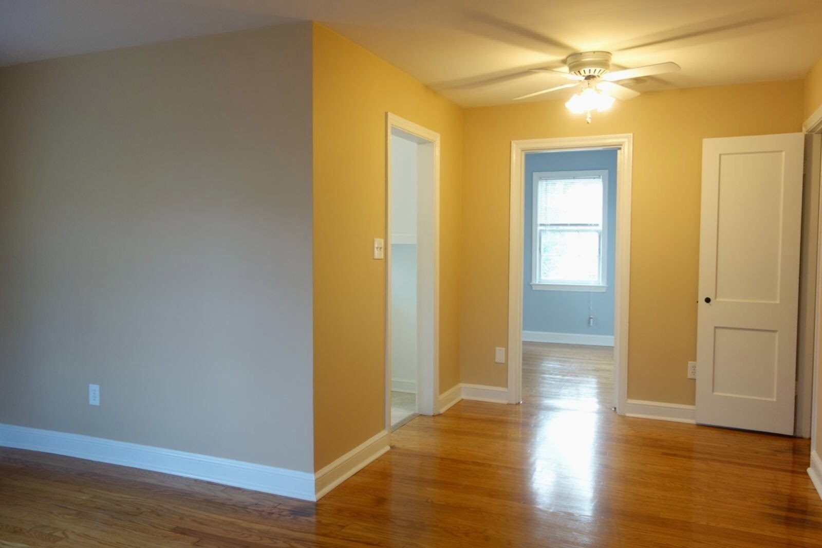 Building Photo - 816 Greenwood Cir