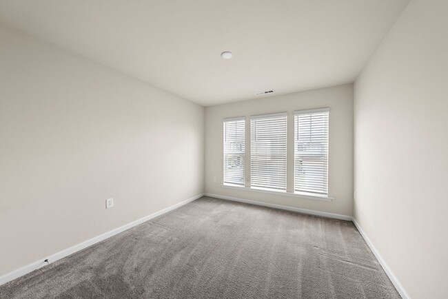 Building Photo - 82 Whitesell Way