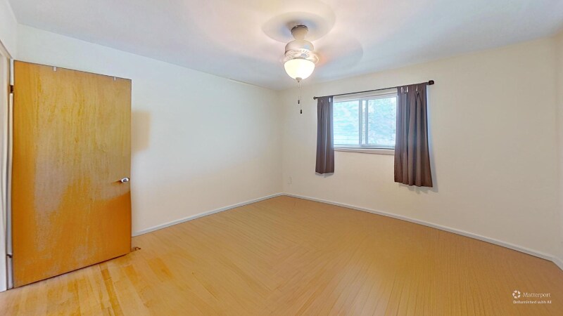 Building Photo - 4032 S Fox St