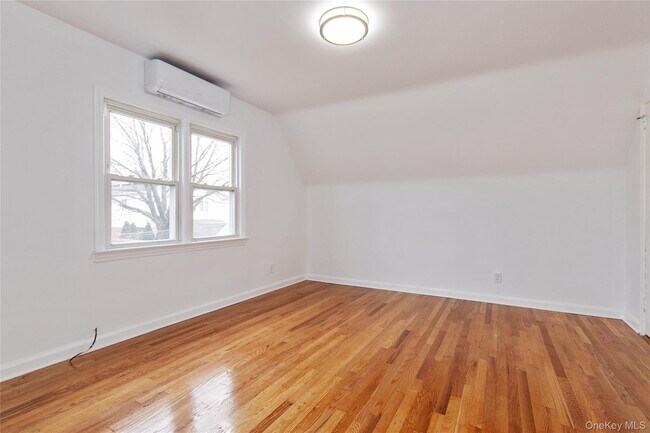 Building Photo - 82-51 257th St