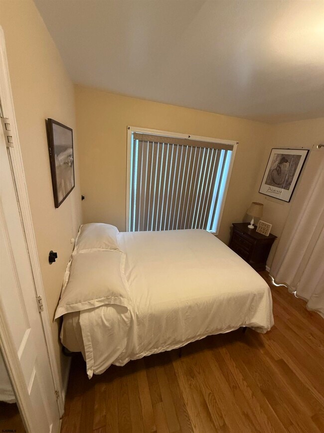 Building Photo - 43 N Trenton Ave