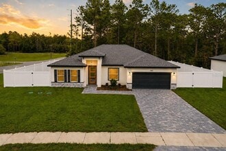 Building Photo - 785 Marion Oaks Trail