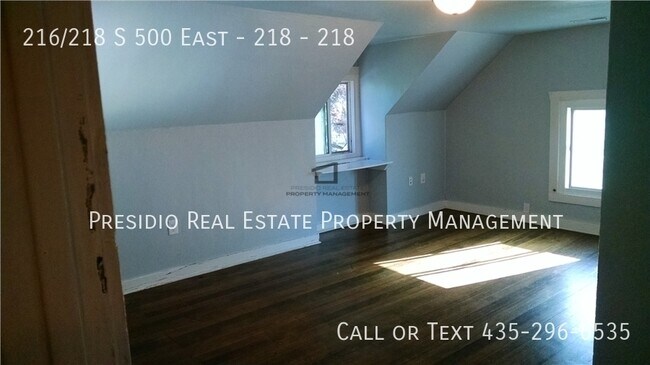 Building Photo - 216/218 S 500 East - 218-218