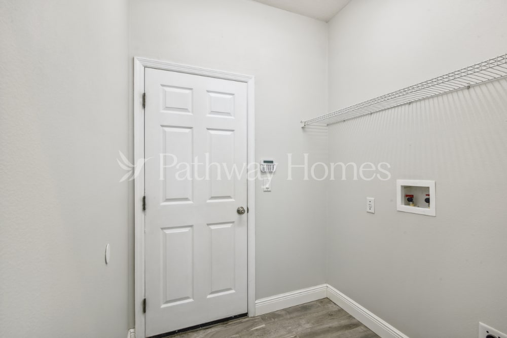 Building Photo - 2219 Bancroft Blvd