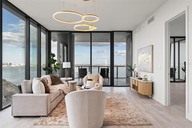 Building Photo - 3015 S Ysabella Ave