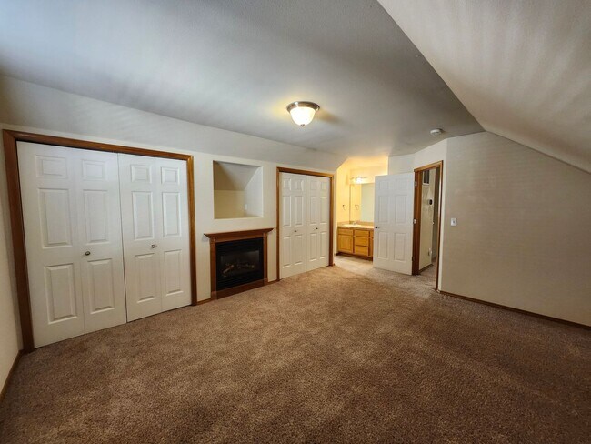 Building Photo - Welcome to 163 Keen Road in Richland!