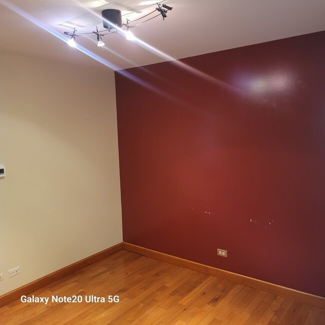 Building Photo - 1431 Orleans Dr