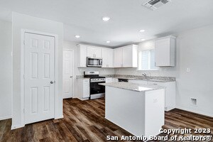 Building Photo - 7359 Yucca Pl
