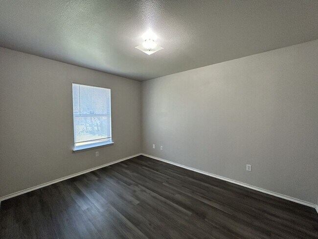 Building Photo - 8846 Old Sky Harbor Dr