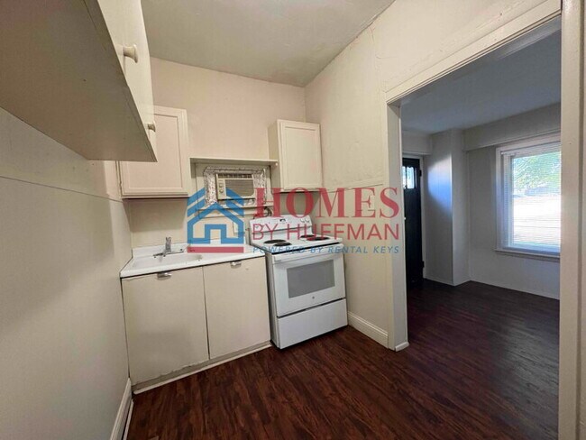 Building Photo - Nice Size Studio Apartment for Rent | All ...