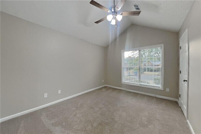 Building Photo - 1446 Dunton Green Way