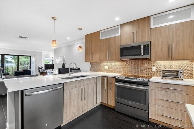 Building Photo - 4290 Deste Ct