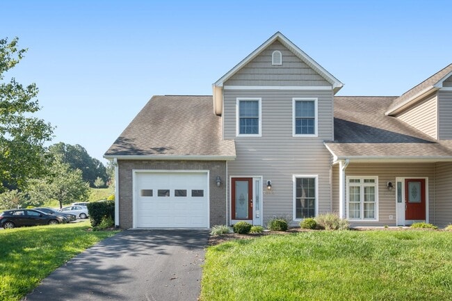 Primary Photo - Gorgeous 3 Bedroom, 2.5 Bath End-Unit Town...