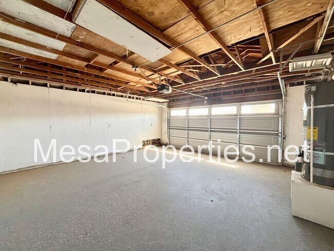 Building Photo - 8204 Kingston Ave