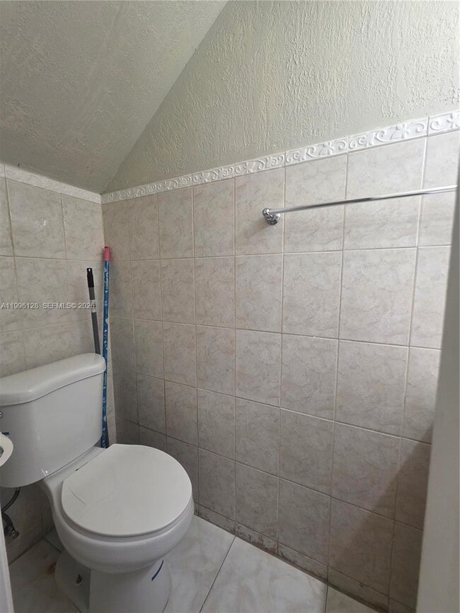 Building Photo - 1811 SW 107th Ave