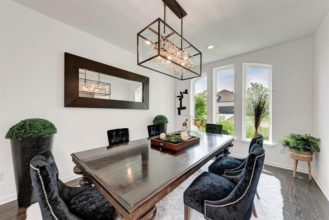 Building Photo - 5028 Olimpico Wy