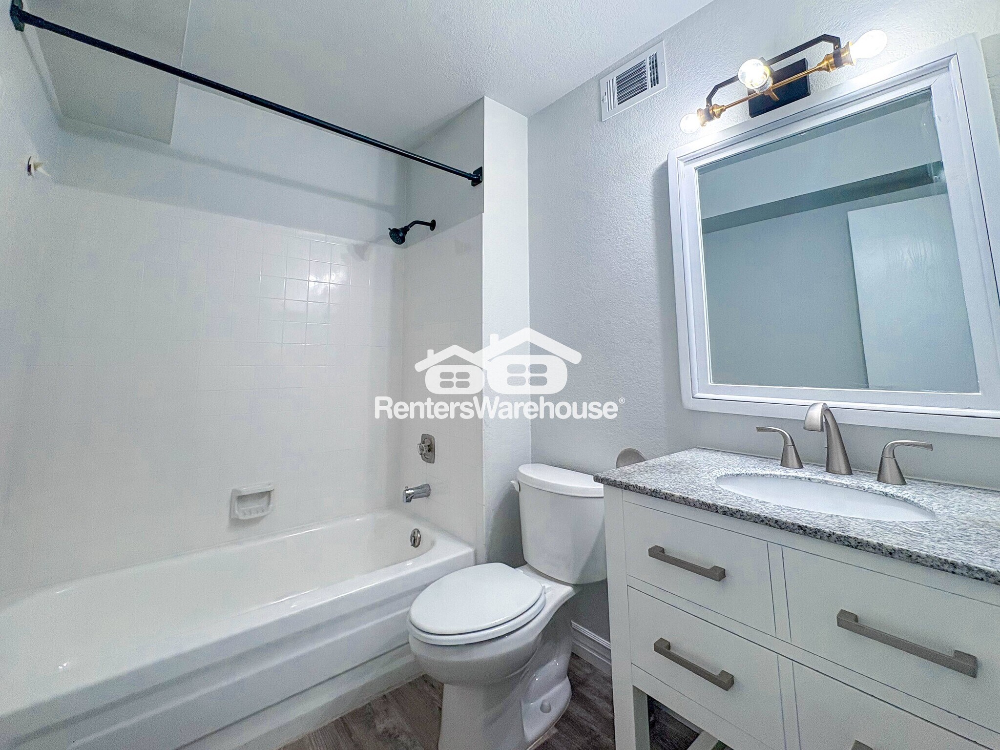 Building Photo - 12073 E Harvard Ave