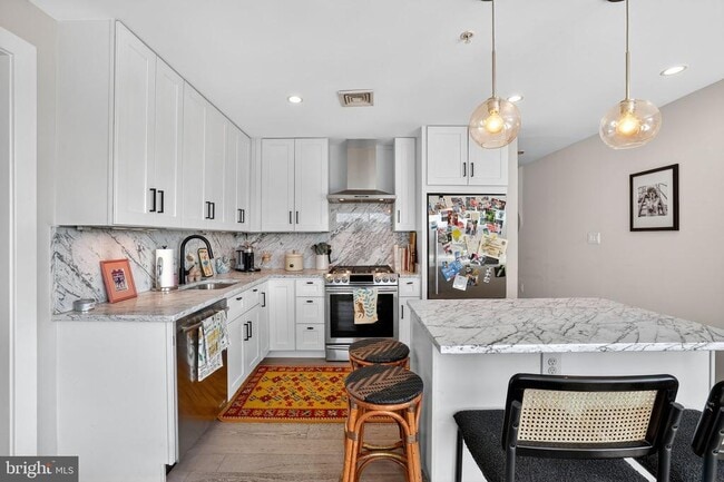 Building Photo - 1634 14th St NW