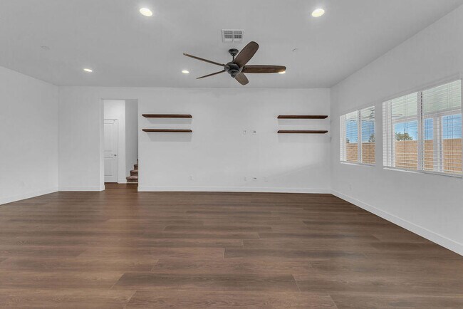 Building Photo - 83325 White Stallion Rd