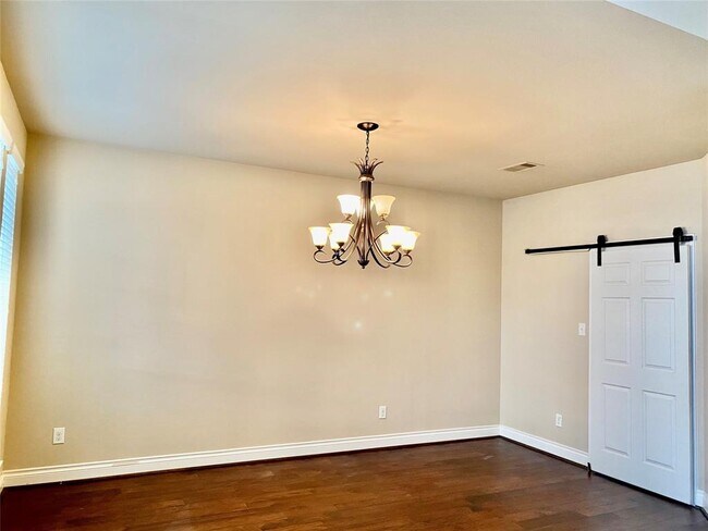 Building Photo - 25503 Lockspur Dr