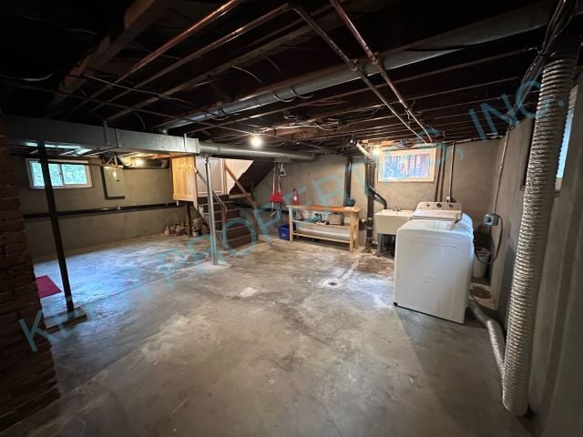 Building Photo - 2703 SE 71st Ave