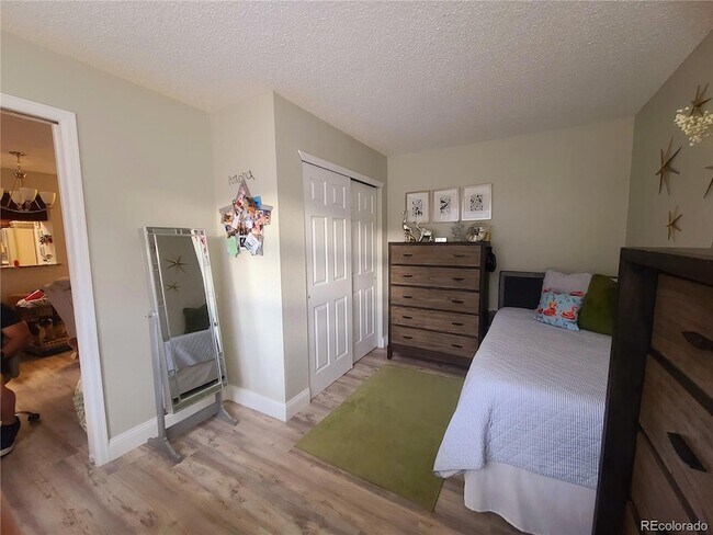 Building Photo - 1625 N Murray Blvd