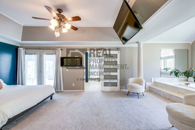 Building Photo - 3 Kyle Ct