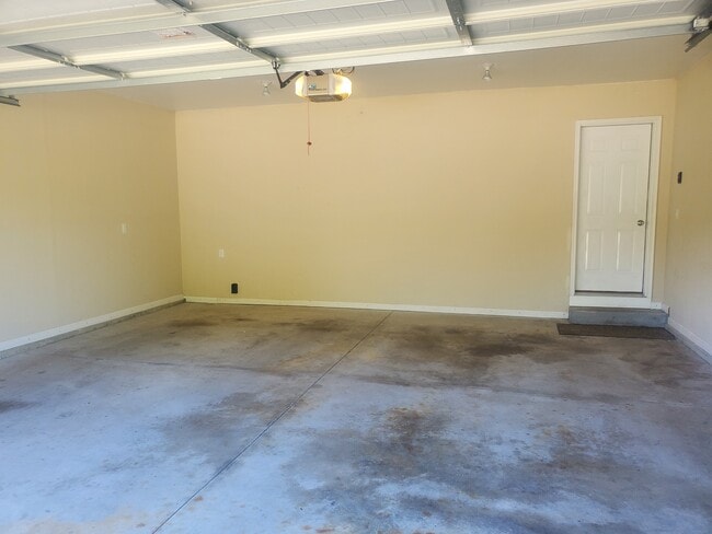 Building Photo - 2795 Jacklyn Ct