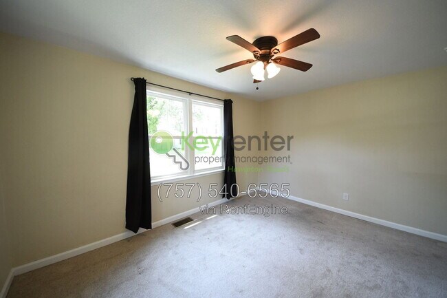 Building Photo - 3742 Atterbury St