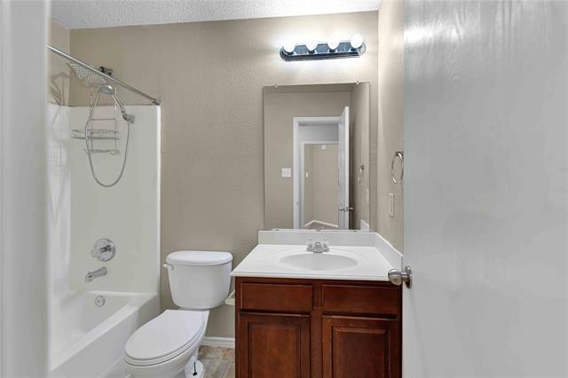 Building Photo - 9517 George Washington Dr