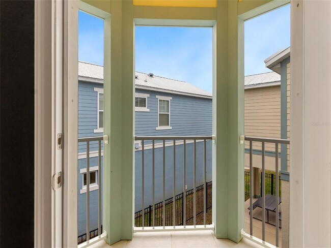 Building Photo - 1468 Fairview Cir