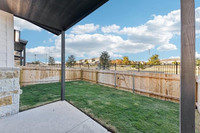 Building Photo - 17012 Marsh Wren Pass