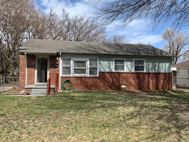 Primary Photo - East Side Location