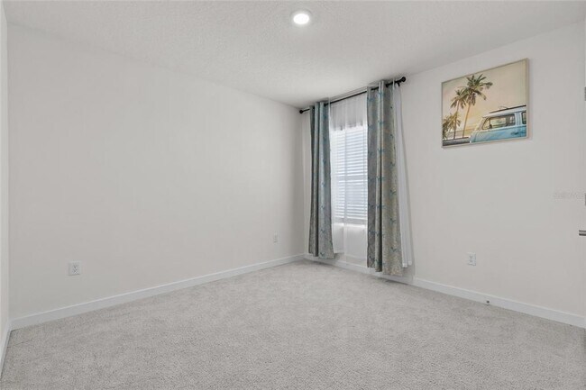 Building Photo - 455 Talisi Lp