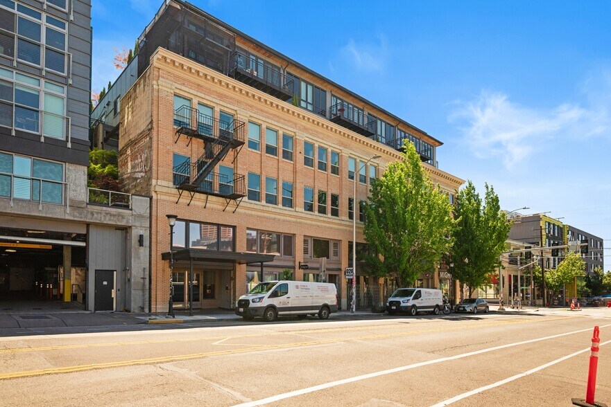 Primary Photo - 1408 12th Ave