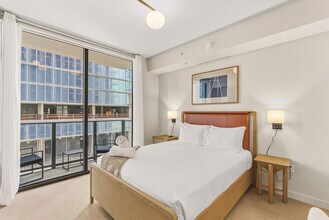 Building Photo - 11 NE 6th St