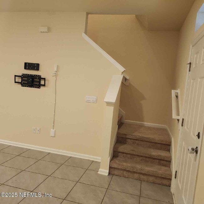 Building Photo - 86624 Shortline Cir