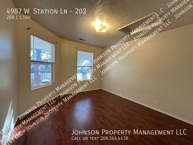 Building Photo - 4987 W Station Ln