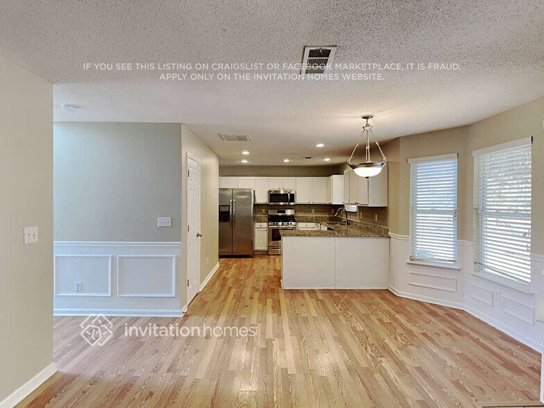 Building Photo - 115 Legend Creek Dr