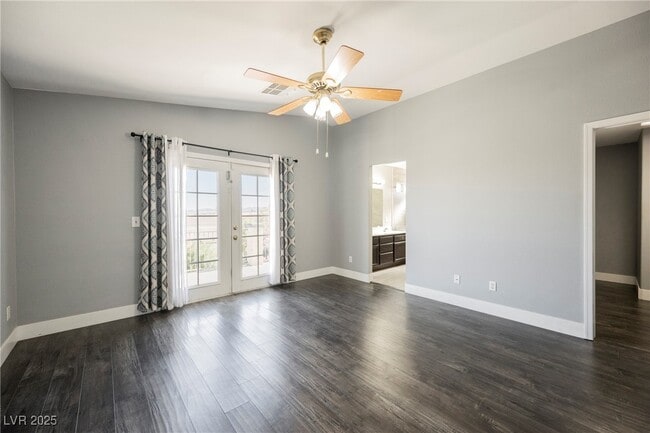 Building Photo - 138 Cam Capri